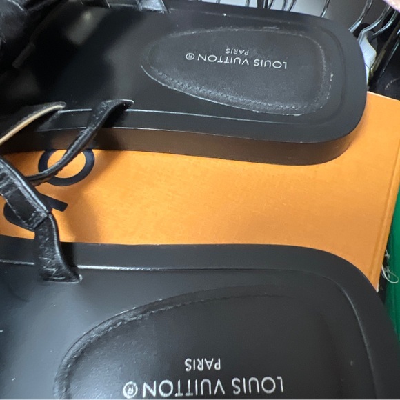 Louis Vuitton authentic flat peplum mule as 38 $1080 black how gold - Picture 7 of 9